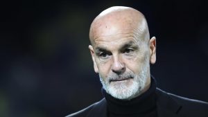 Stefano Pioli attento durante la partita col Milan - foto ANSA - Sportincampo.it