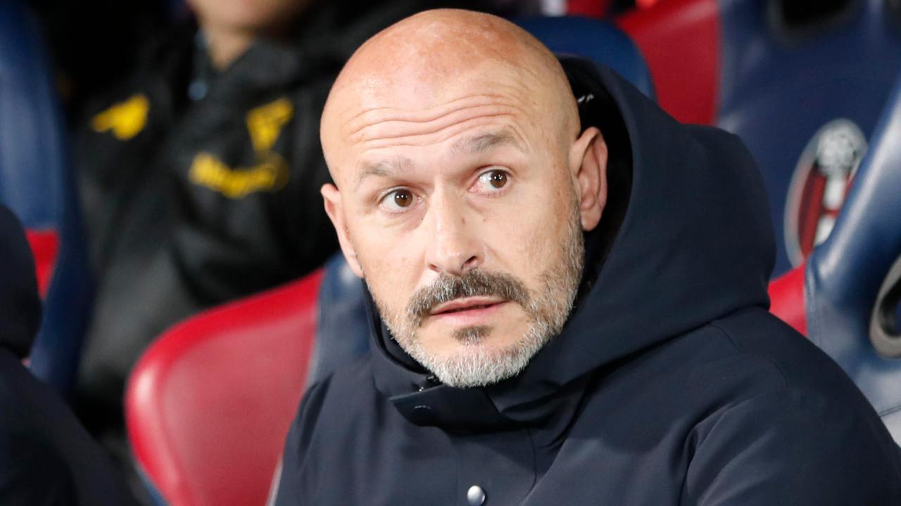 Vincenzo Italiano disperato in panchina nel match contro il Bologna - foto ANSA - Sportincampo.it